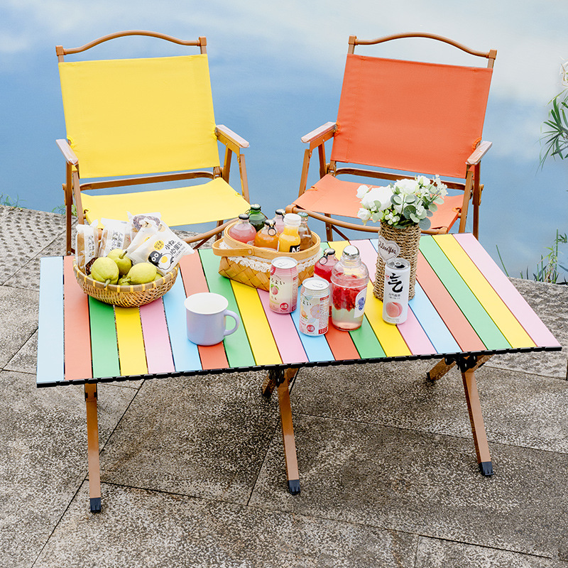 كرسي كيرميت الملون، طاولة وكرا - مراجعة Outdoor Furniture Vendors وسعره